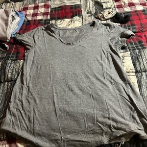 Gray t shirt